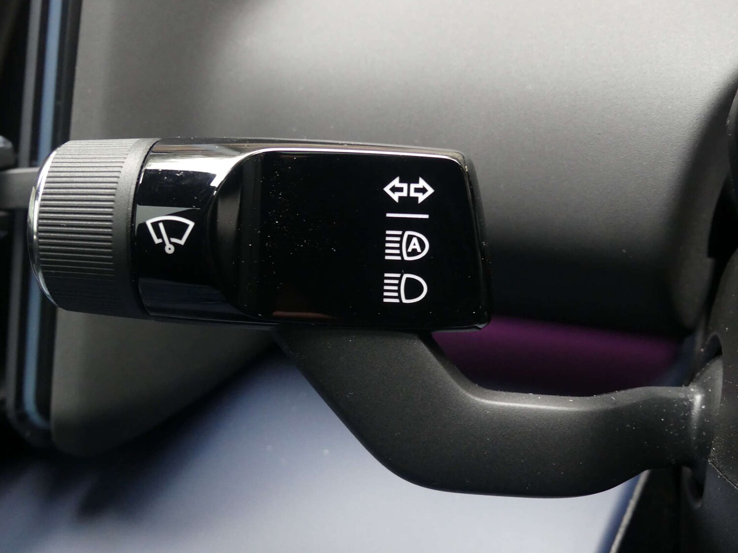 Used Volvo EX30 2024 for sale - 76277408: Photo 76