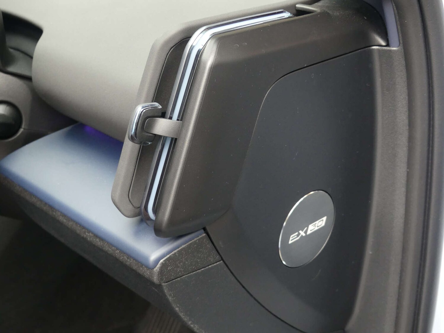 Used Volvo EX30 2024 for sale - 76277408: Photo 78