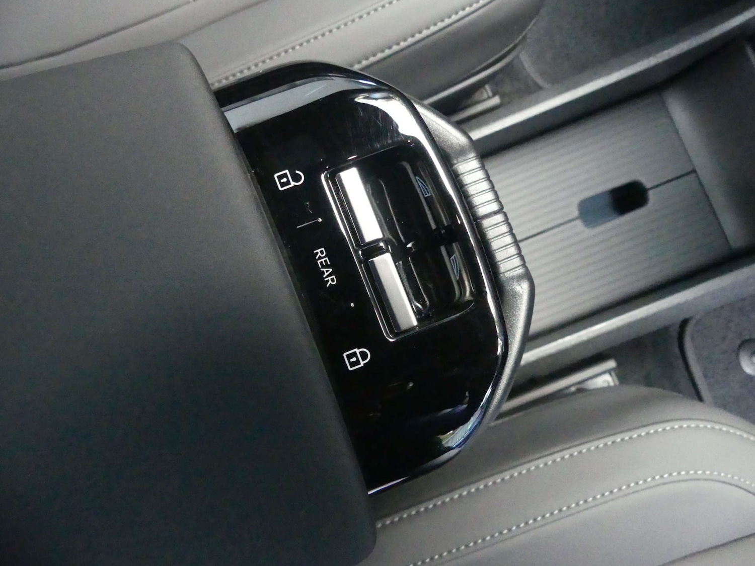 Used Volvo EX30 2024 for sale - 76767903: Photo 72