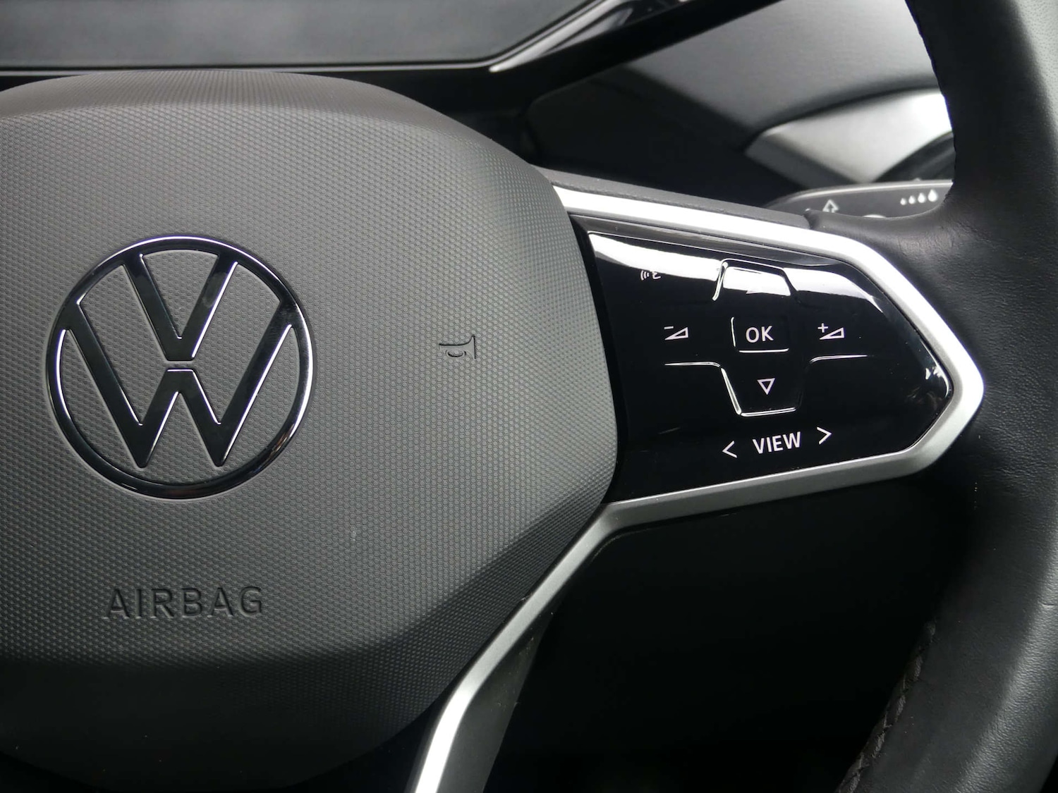 Used Volkswagen ID.4 2022 for sale - 77318254: Photo 55