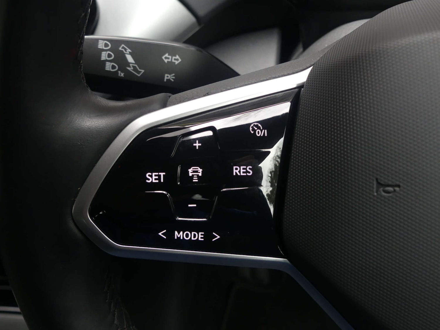 Used Volkswagen ID.4 2022 for sale - 77318254: Photo 75