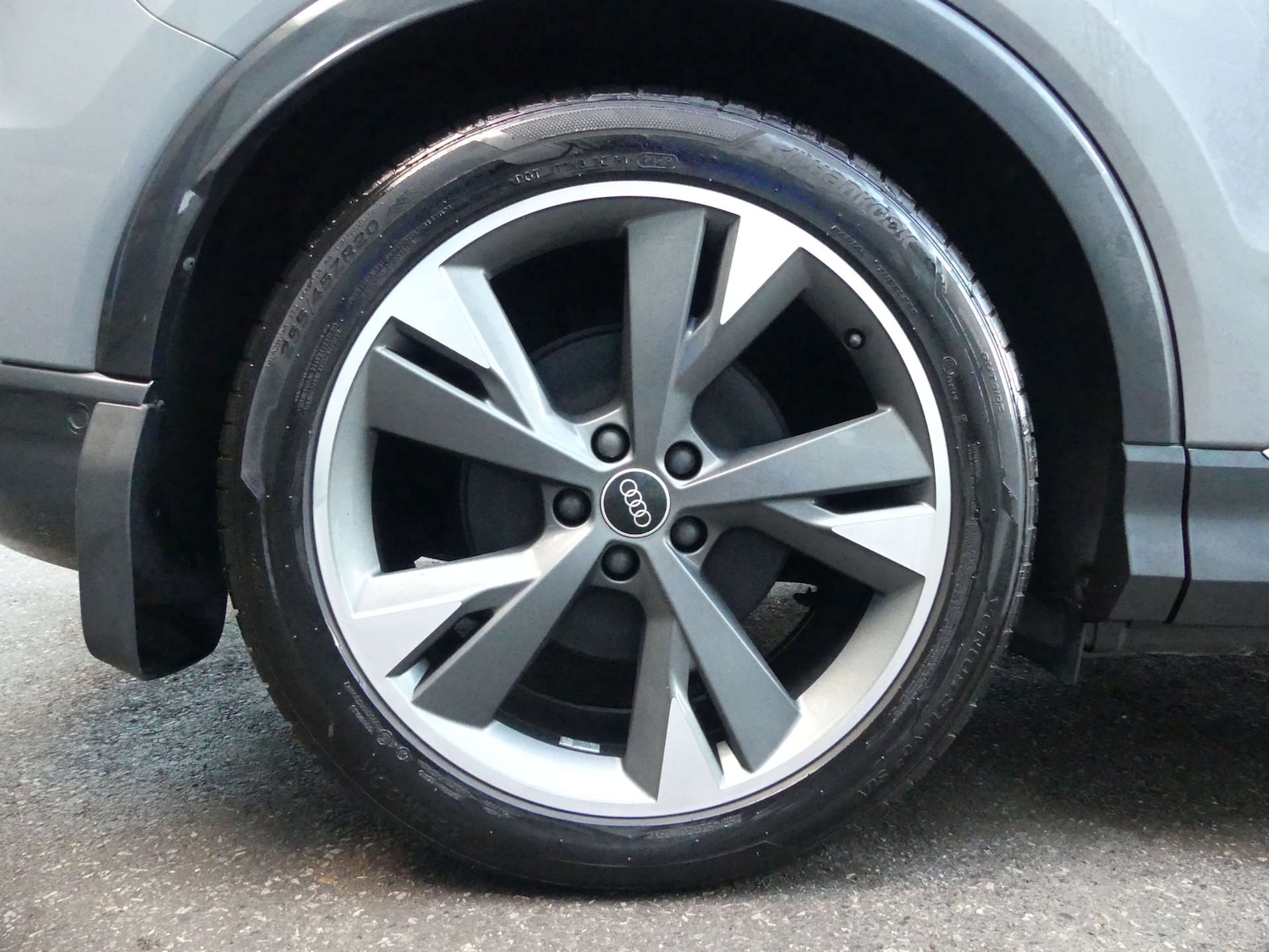 Used Audi Q4 e-tron 2022 for sale - 76591214: Photo 100