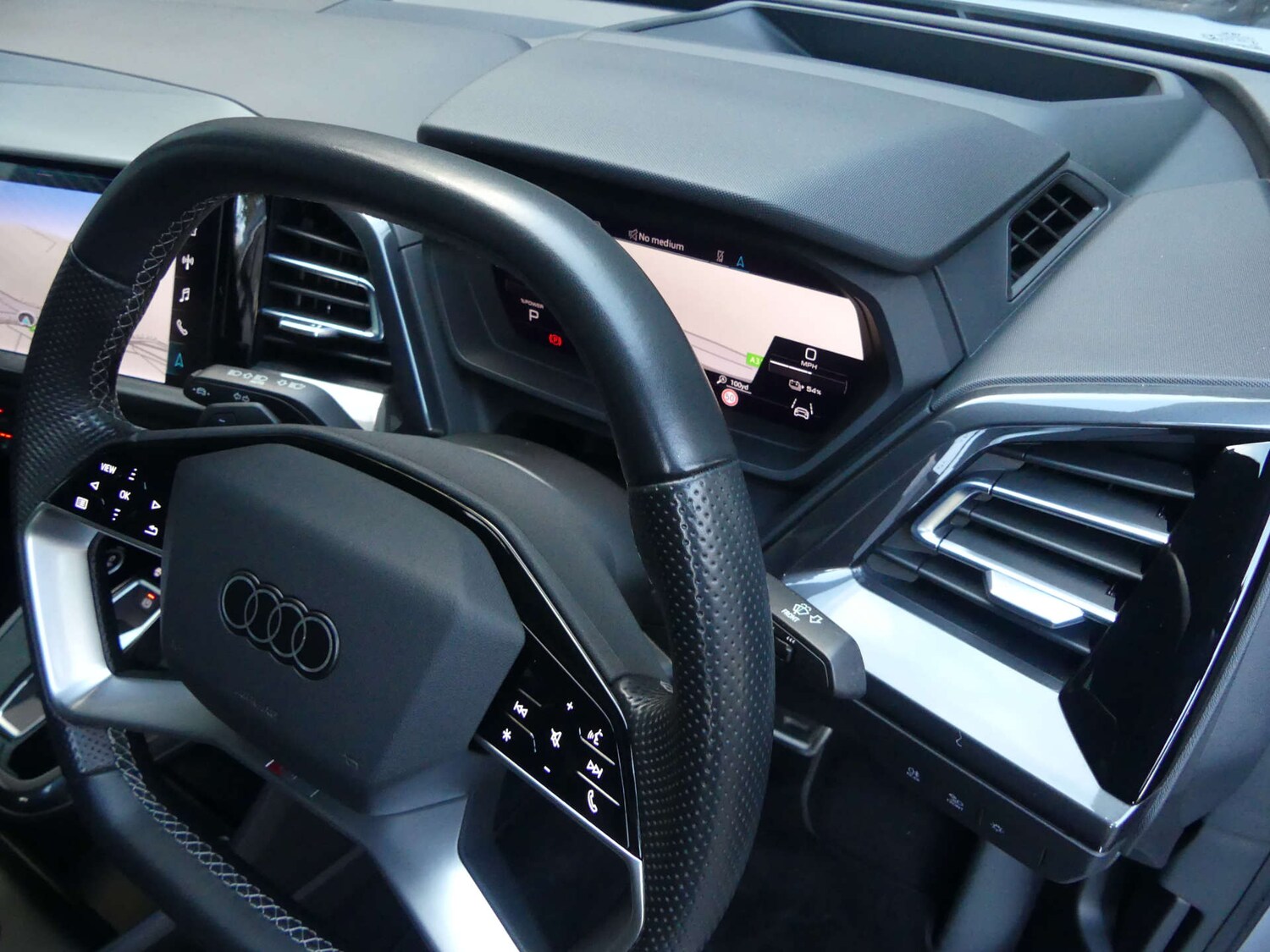 Used Audi Q4 e-tron 2022 for sale - 76591214: Photo 16