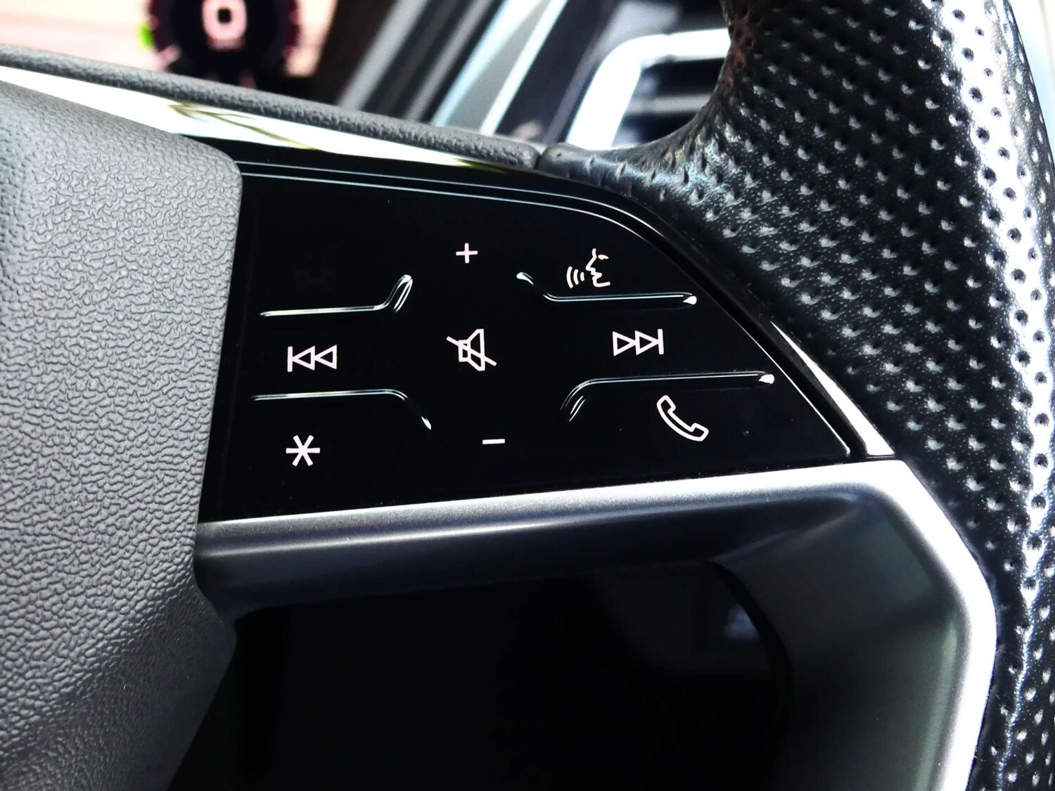 Used Audi Q4 e-tron 2022 for sale - 76591214: Photo 77