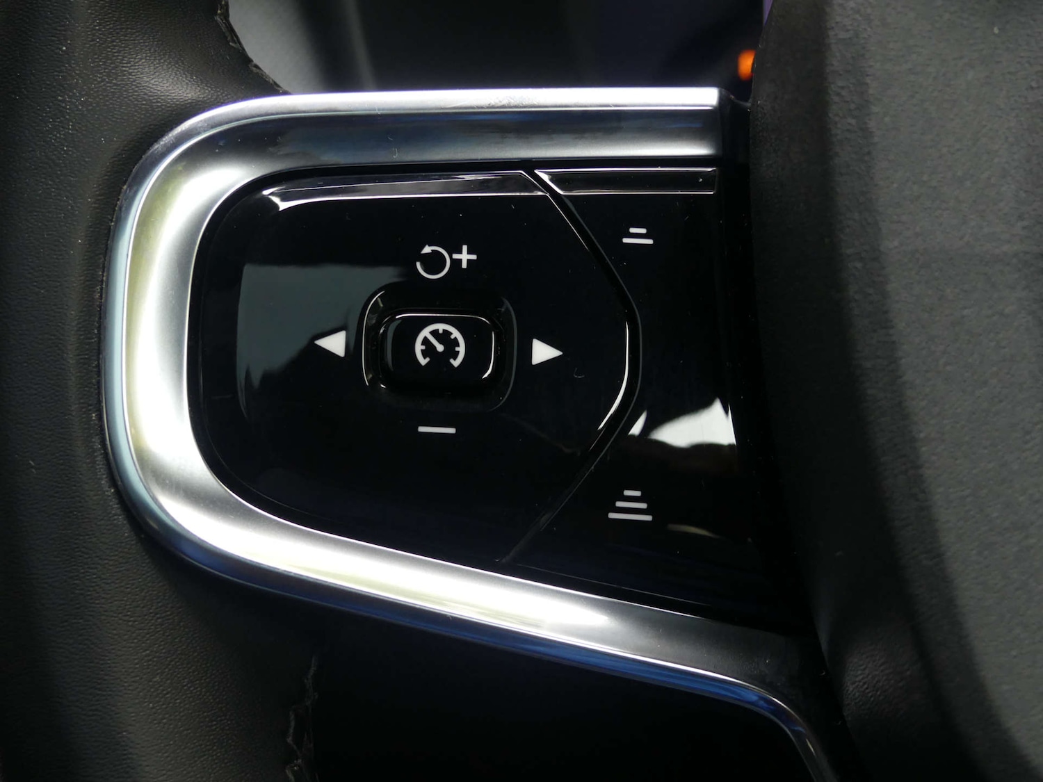 Used Polestar Polestar 2 2022 for sale - 76046383: Photo 76