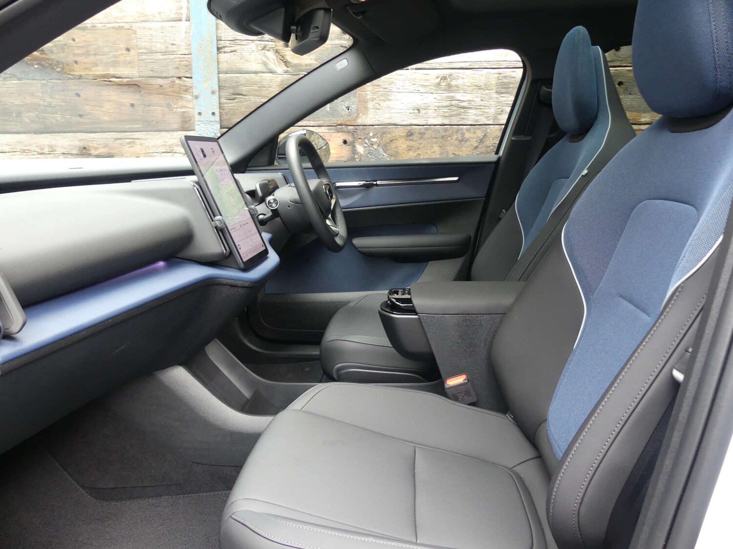 Used Volvo EX30 2024 for sale - 75971134: Photo 38