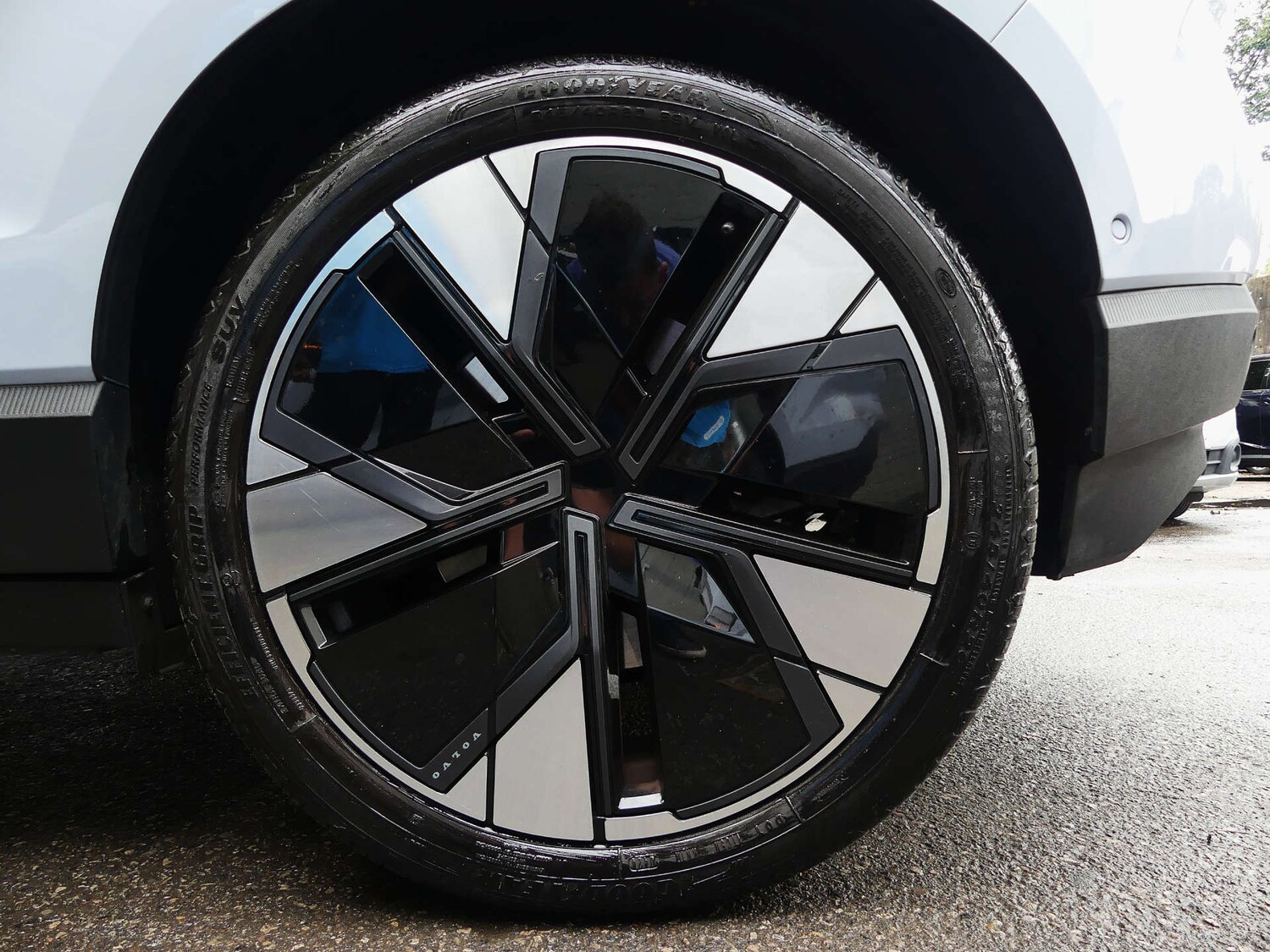 Used Volvo EX30 2024 for sale - 75971134: Photo 90