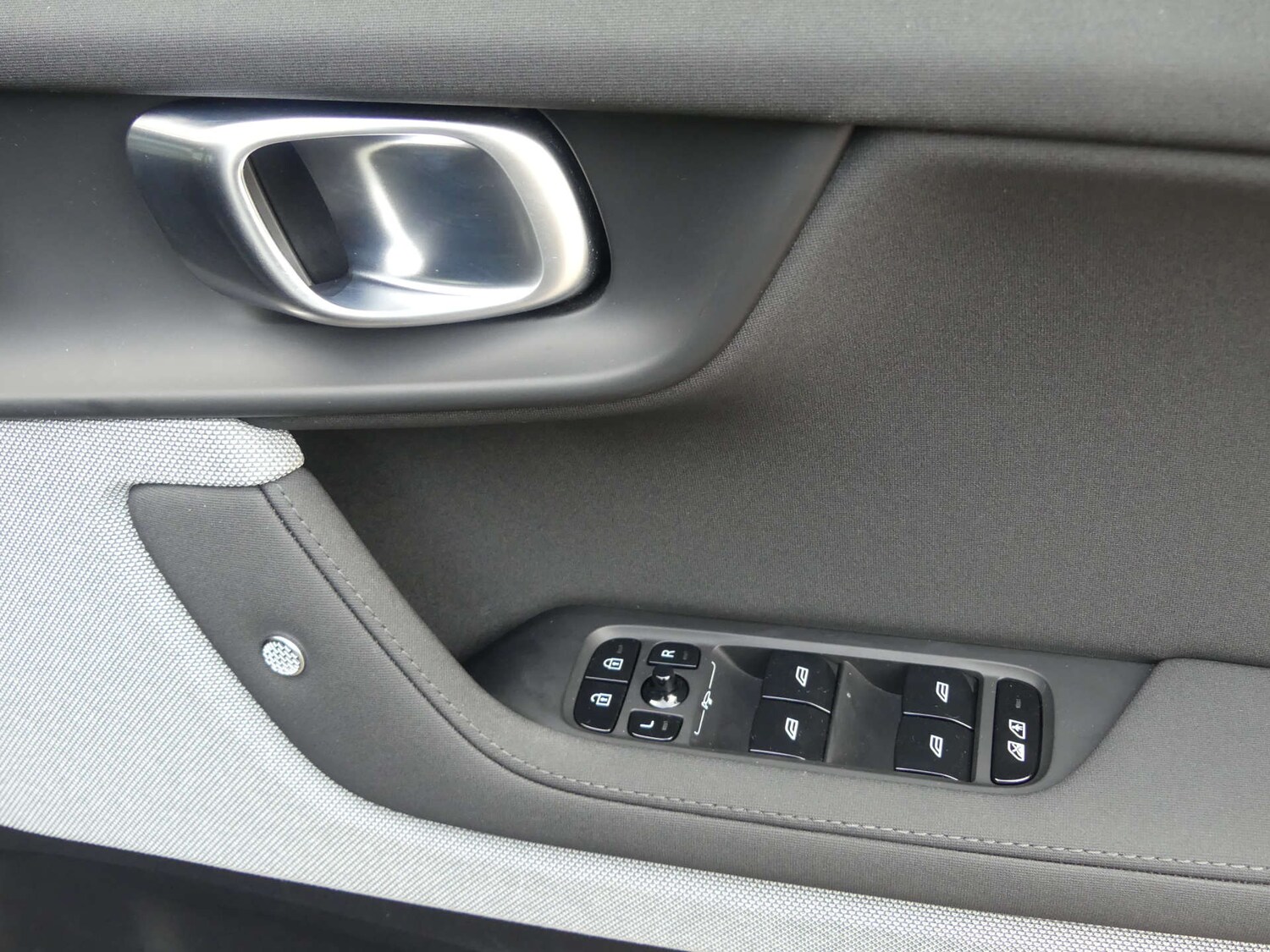 Used Polestar Polestar 2 2023 for sale - 76277419: Photo 74