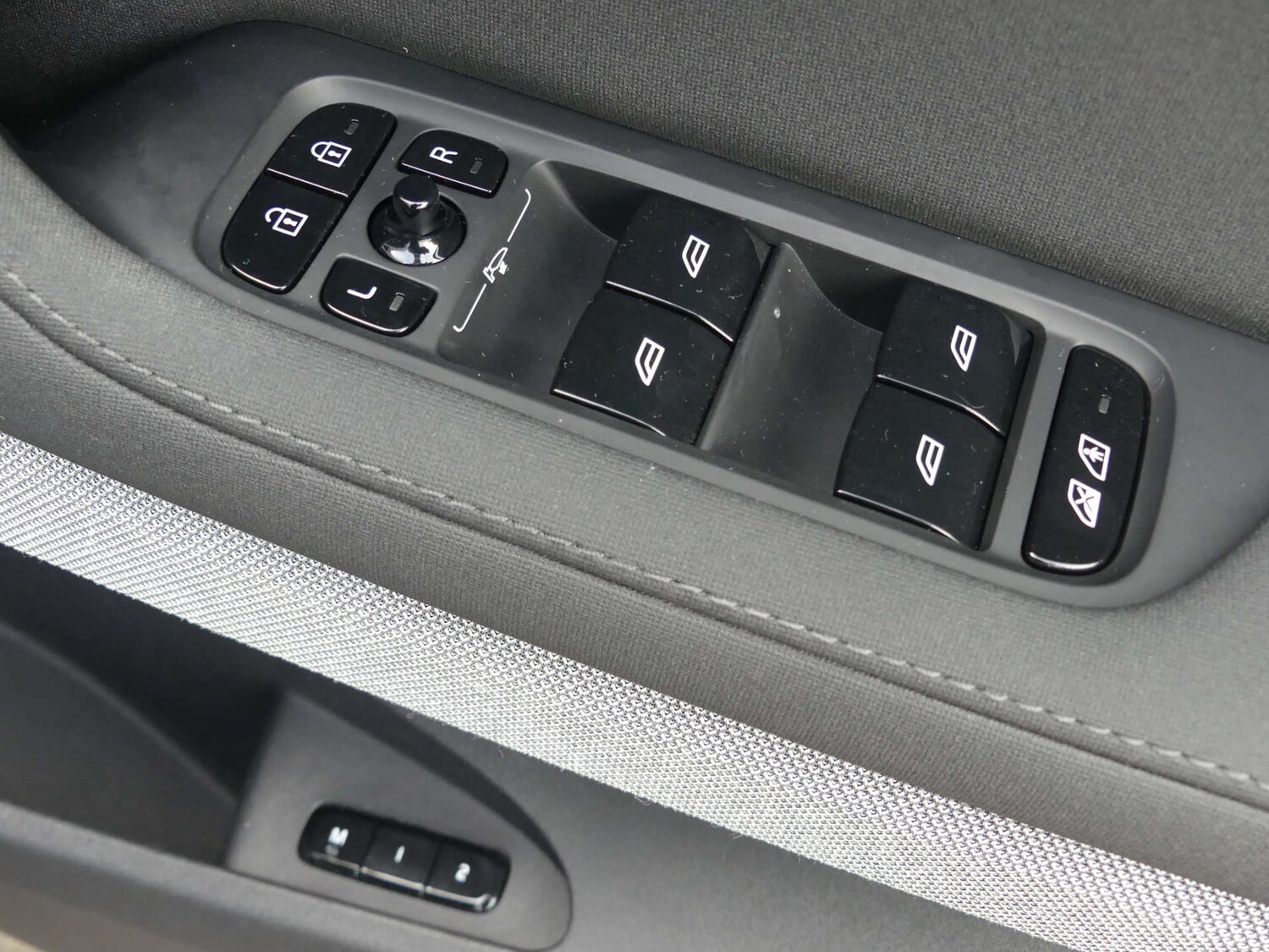 Used Polestar Polestar 2 2023 for sale - 76277419: Photo 75