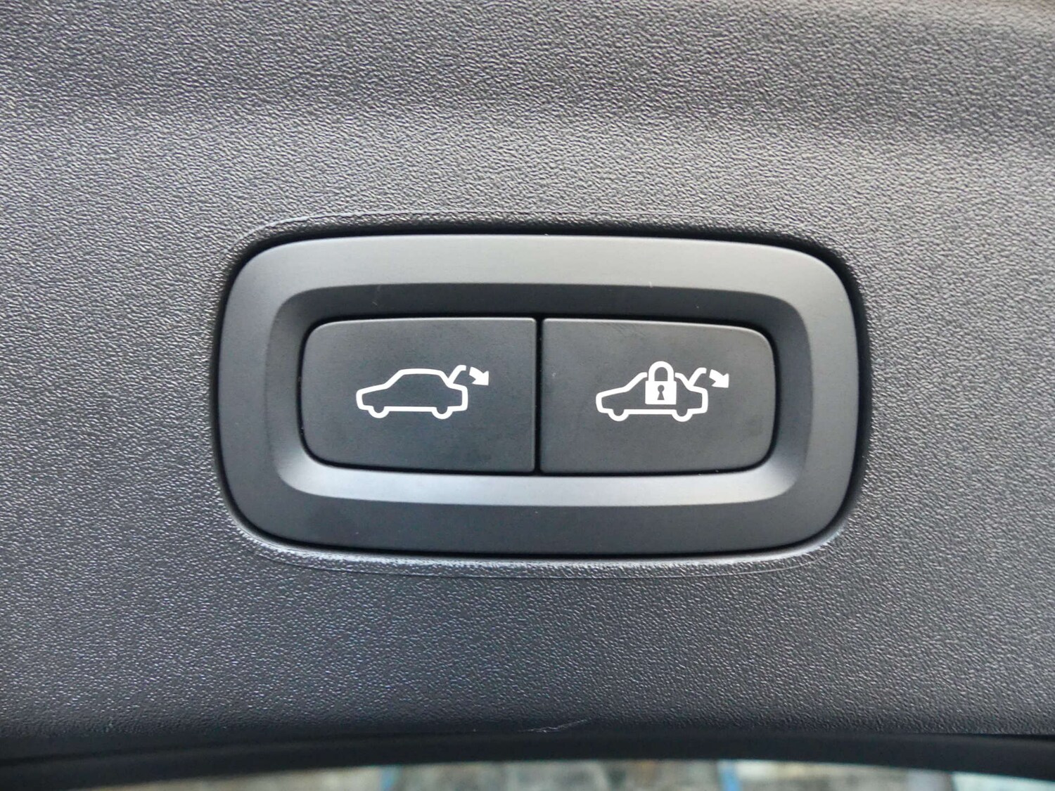 Used Polestar Polestar 2 2023 for sale - 76277419: Photo 79