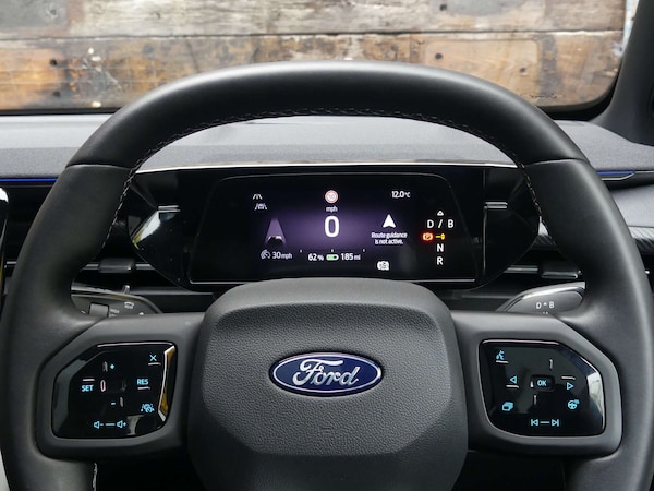 Used Ford Explorer 2024 for sale - 76263527: Photo 55