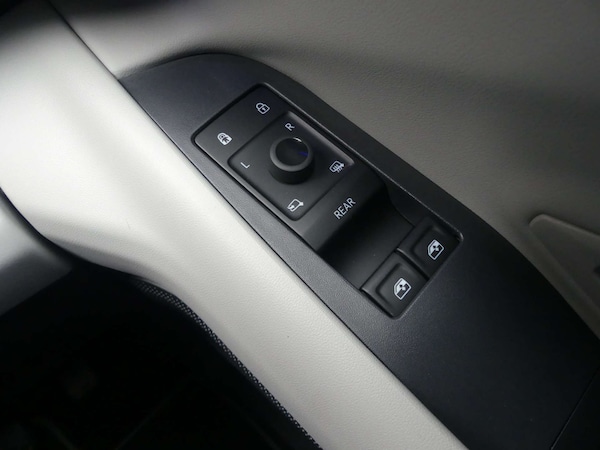 Used Ford Explorer 2024 for sale - 76263527: Photo 90