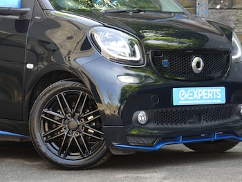 Used smart fortwo 2018 for sale - 78468976: Photo