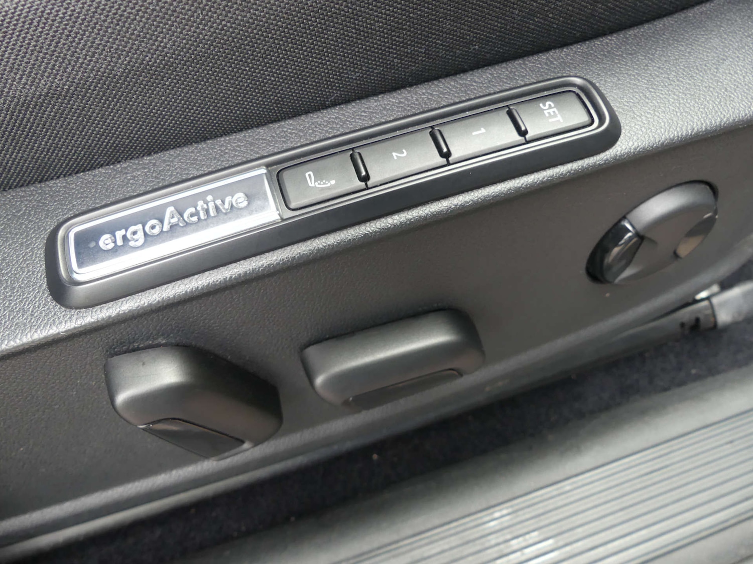 Vehicle 83