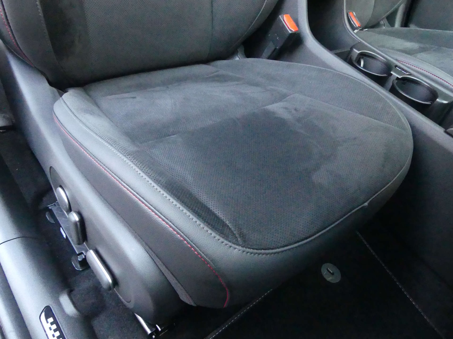 Used Hyundai KONA 2025 for sale - 77262724: Photo 18