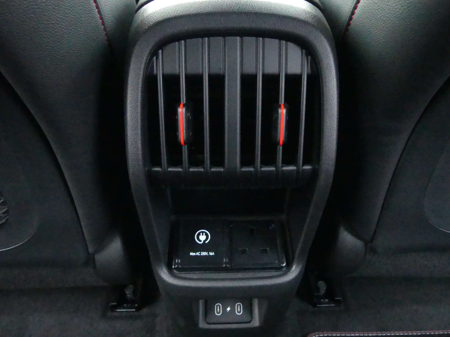 Used Hyundai KONA 2025 for sale - 77262724: Photo 69