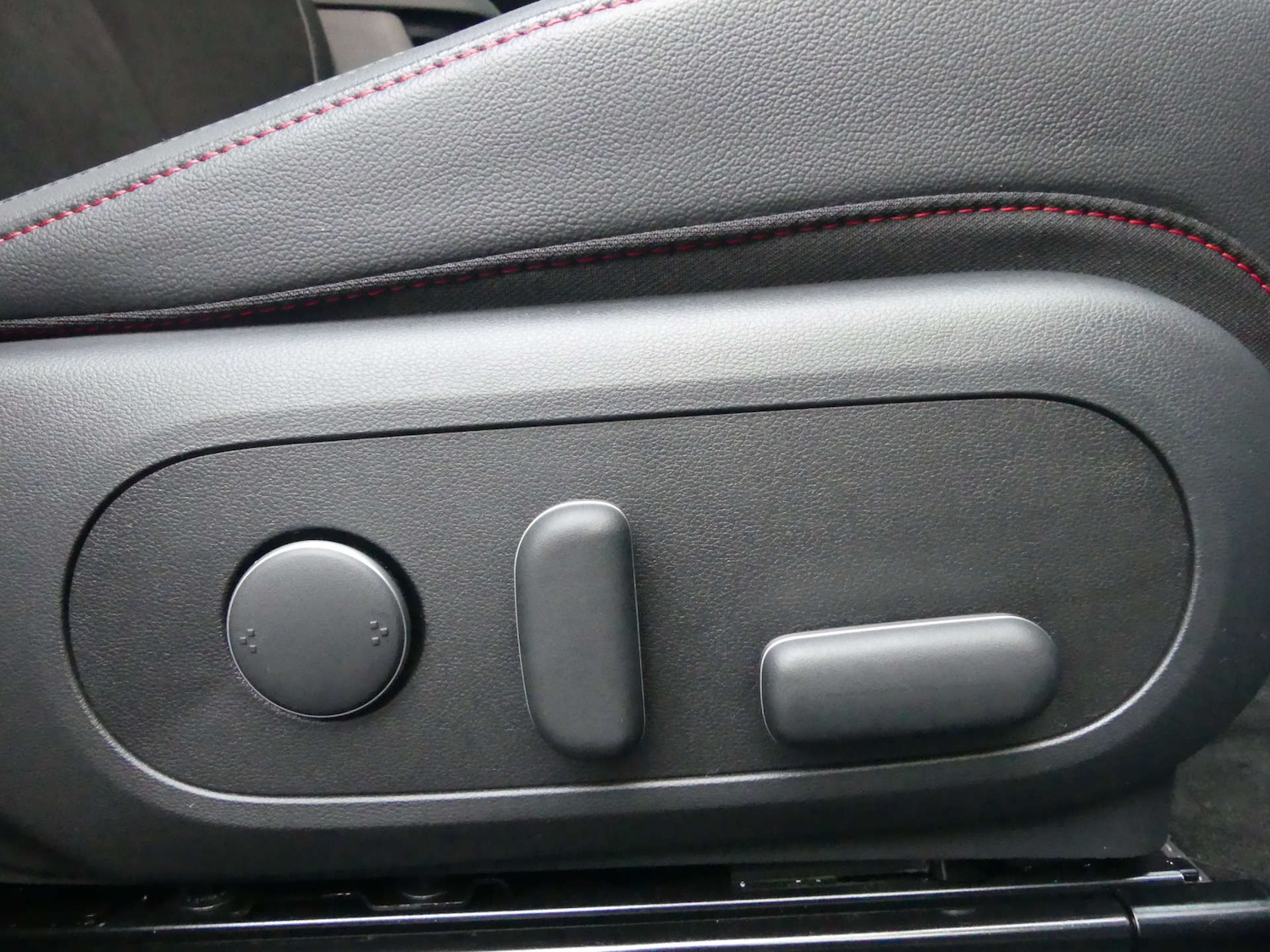 Used Hyundai KONA 2025 for sale - 77262724: Photo 80