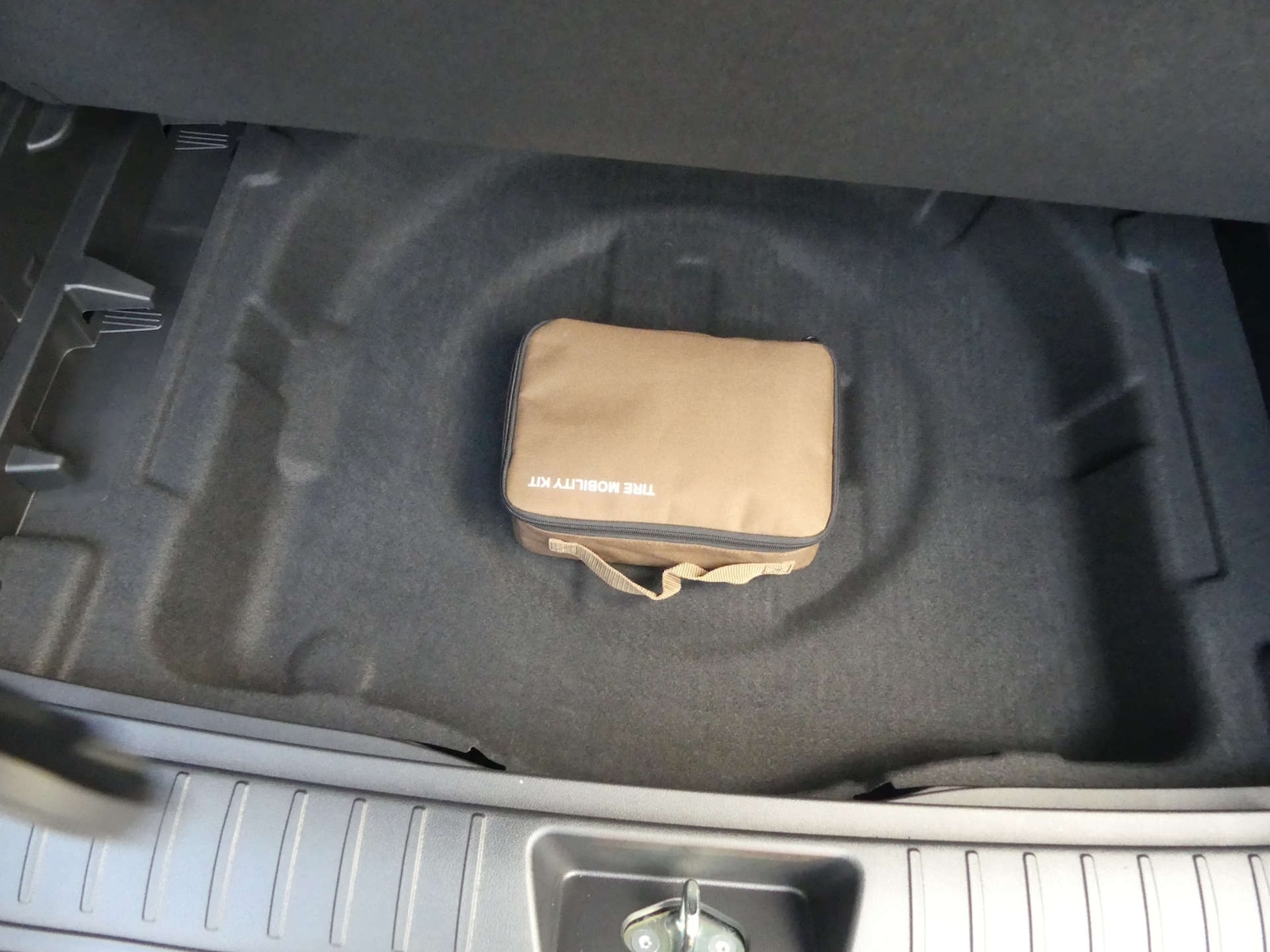 Used Hyundai KONA 2025 for sale - 77262724: Photo 84