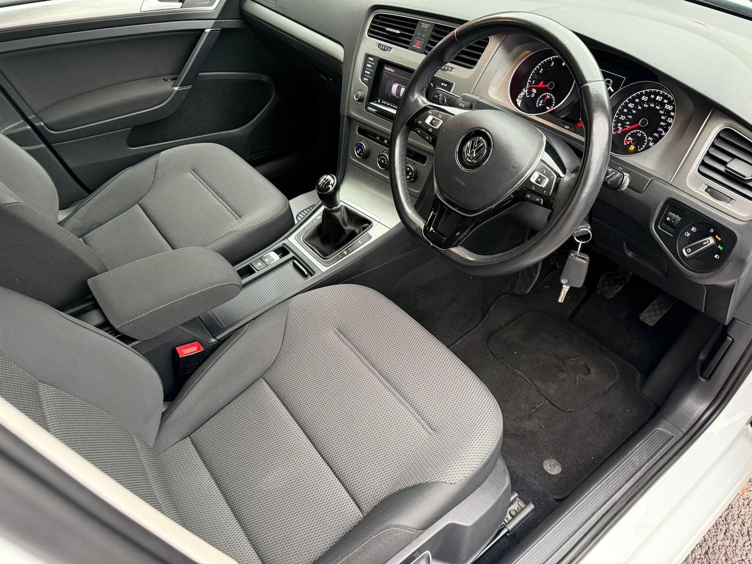 Used Volkswagen Golf 2015 for sale - 76715094: Photo 12