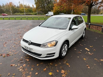 Used Volkswagen Golf 2015 for sale - 76715094: Photo
