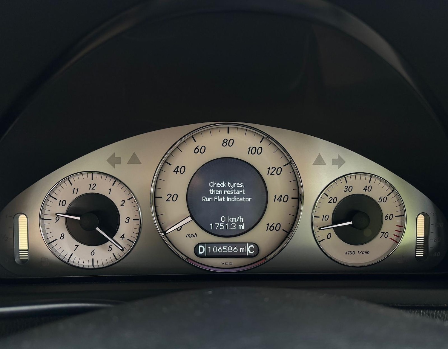 Used Mercedes-Benz CLK 2009 for sale - 76122305: Photo 20
