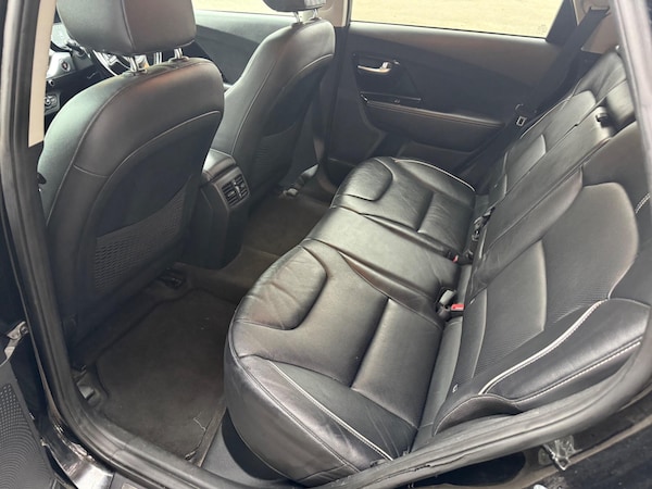 Used Kia Niro 2021 for sale - 76269817: Photo 11