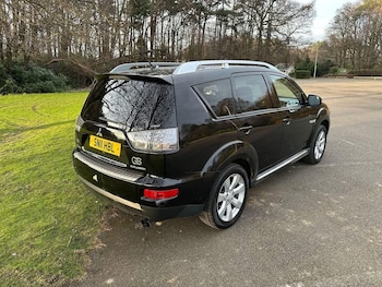 Used Mitsubishi Outlander 2011 for sale - 75623755: Photo