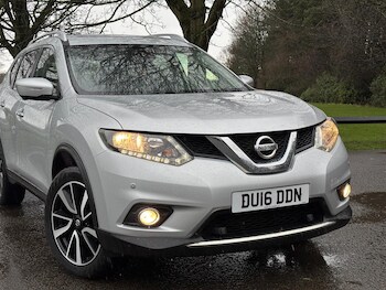 Used Nissan X-Trail 2016 for sale - 77853774: Photo