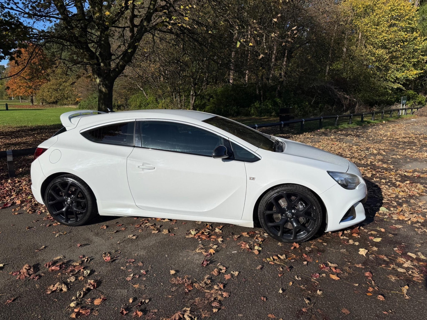 Used Vauxhall Astra GTC for sale - 76996911: Photo 5