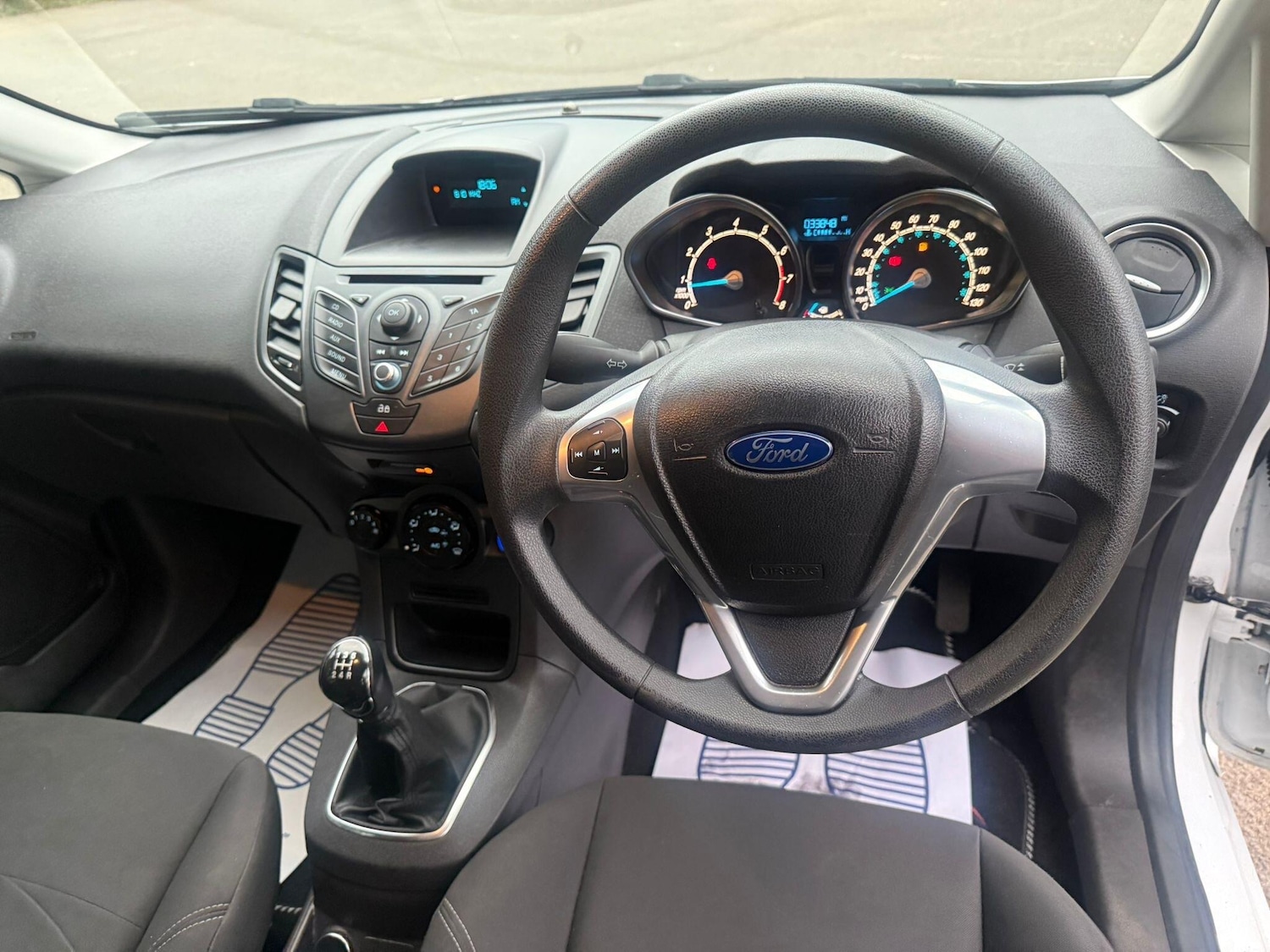 Used Ford Fiesta 2013 for sale - 76269748: Photo 18