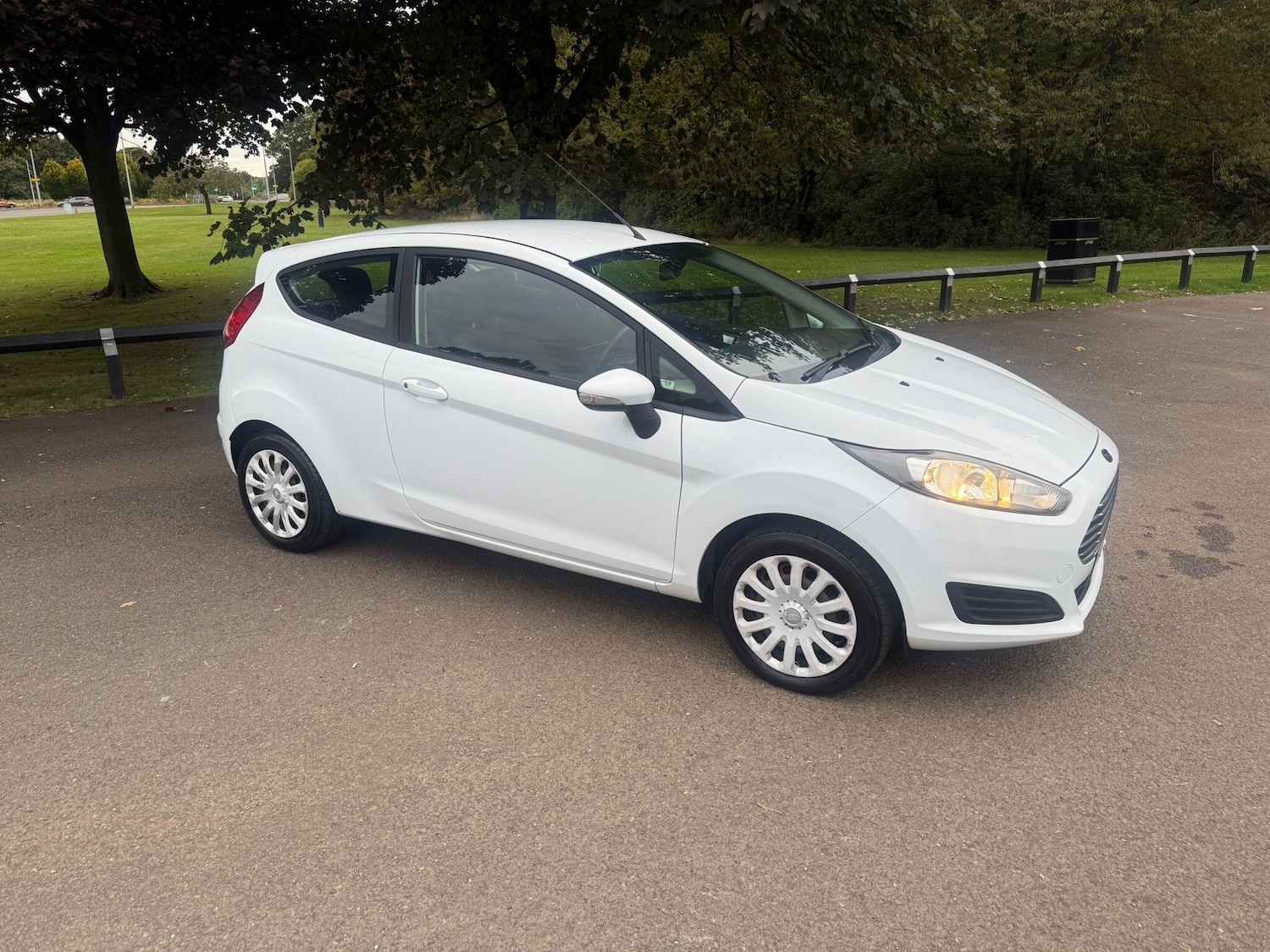Used Ford Fiesta 2013 for sale - 76269748: Photo 6