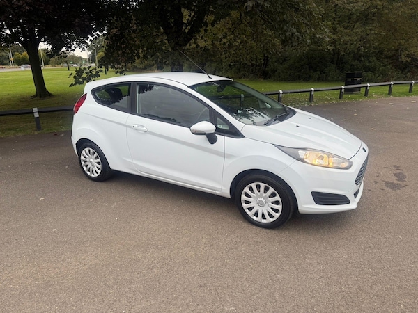 Used Ford Fiesta 2013 for sale - 76269748: Photo 6