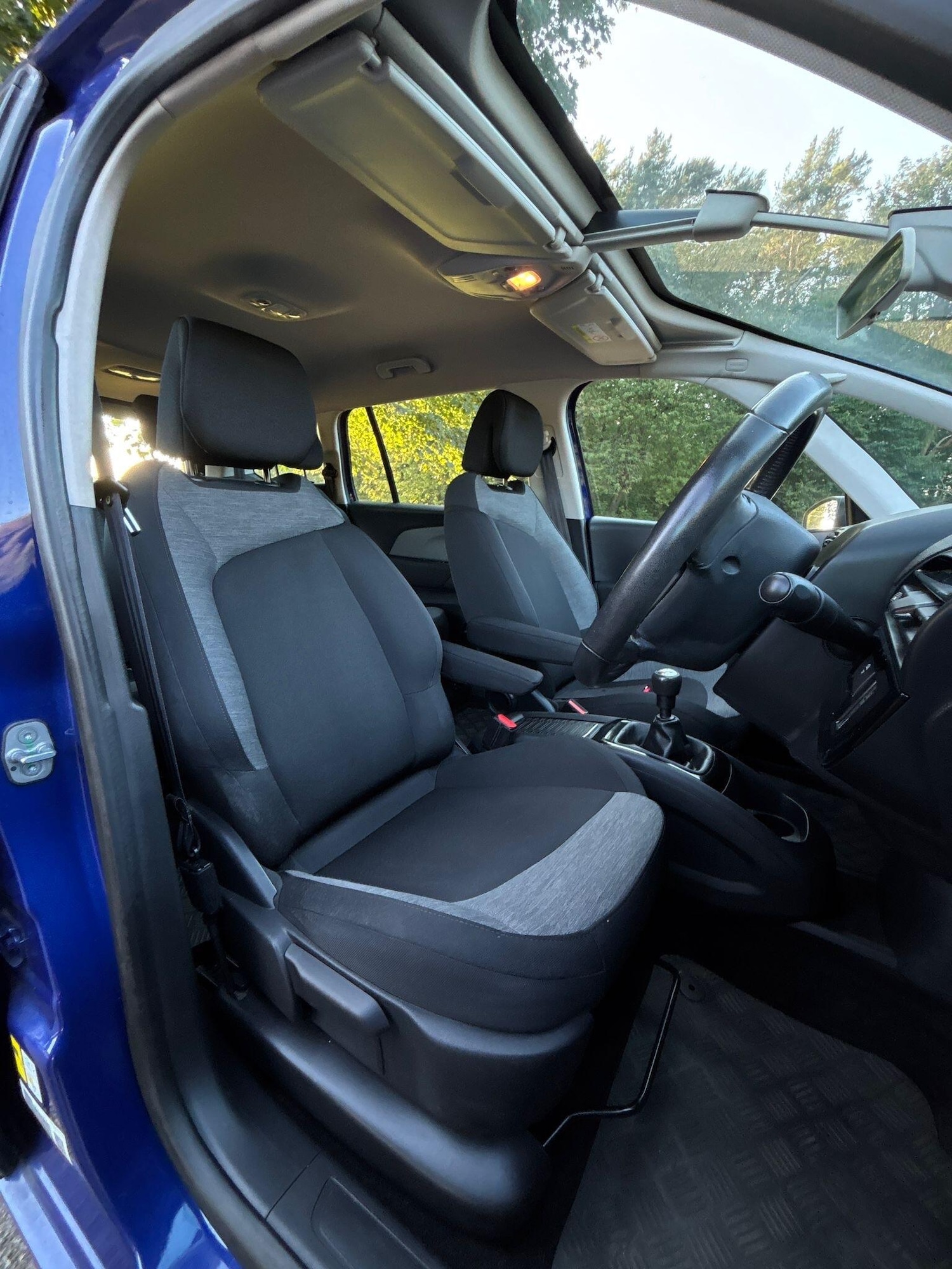 Vehicle 22