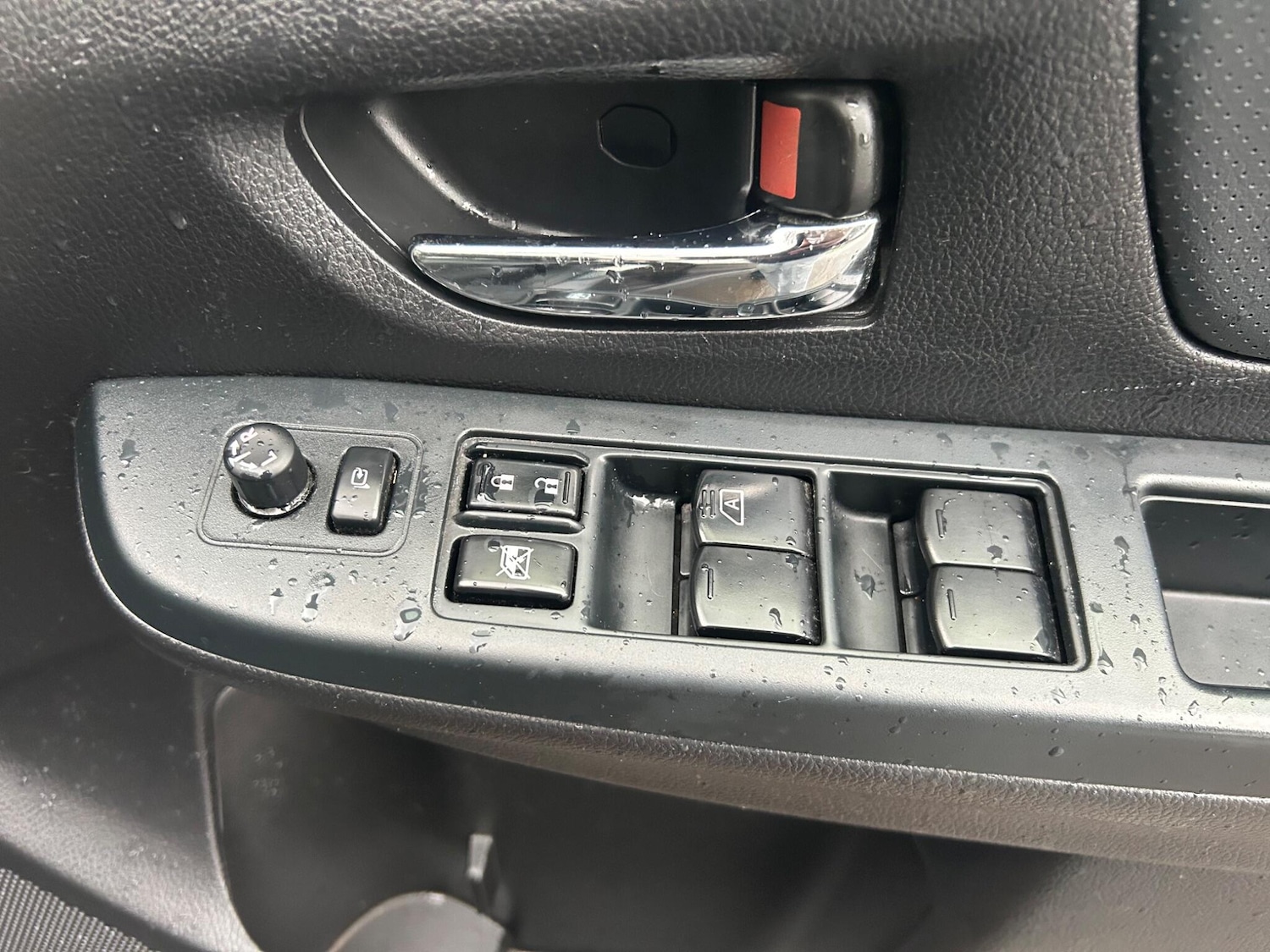 Used Subaru XV 2012 for sale - 77130941: Photo 19