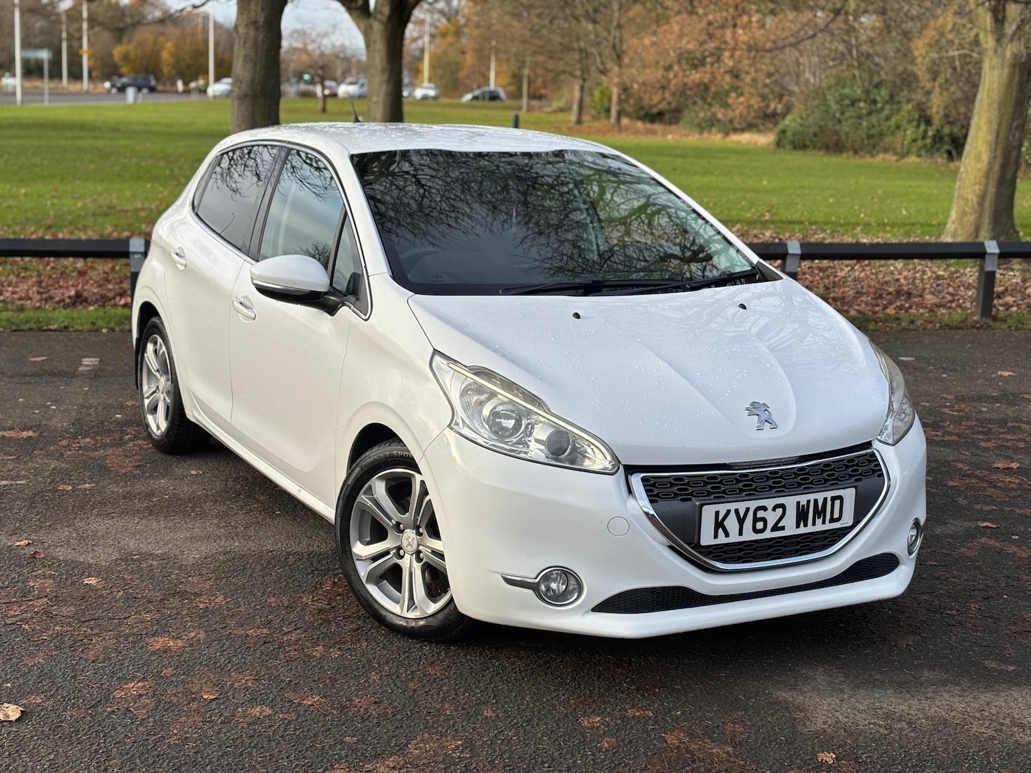Used Peugeot 208 2012 for sale - 76666844: Photo 1