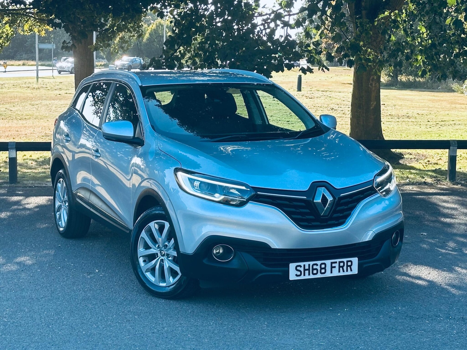 Used Renault Kadjar for sale - 76965391: Photo 1