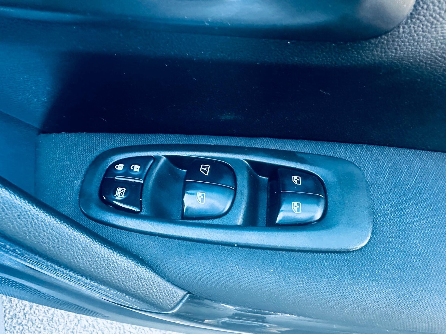 Used Renault Kadjar for sale - 76965391: Photo 17