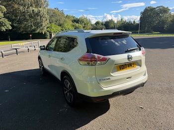 Used Nissan X-Trail 2017 for sale - 79868621: Photo