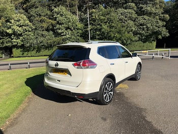 Used Nissan X-Trail 2017 for sale - 79868621: Photo