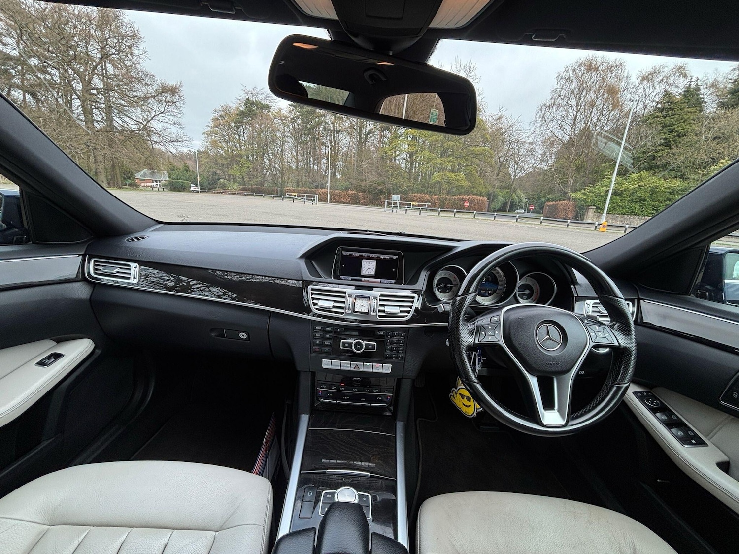 Used Mercedes-Benz E Class for sale - 78204657: Photo 11