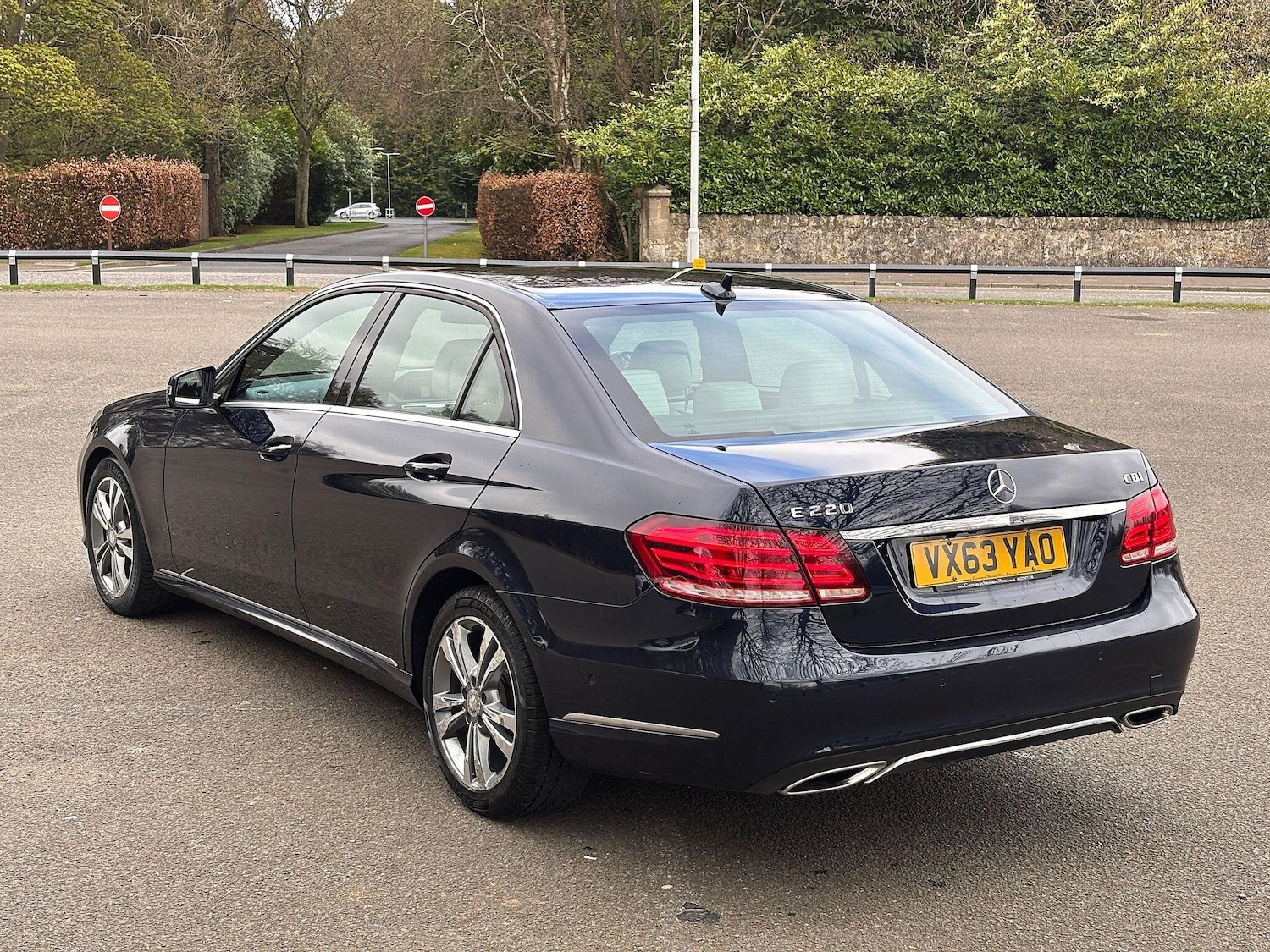 Used Mercedes-Benz E Class for sale - 78204657: Photo 4