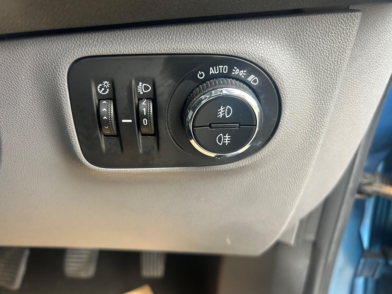 Used Vauxhall Corsa 2016 for sale - 76060978: Photo 19