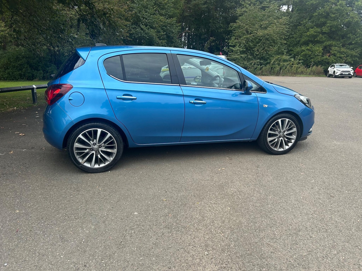 Used Vauxhall Corsa 2016 for sale - 76060978: Photo 4