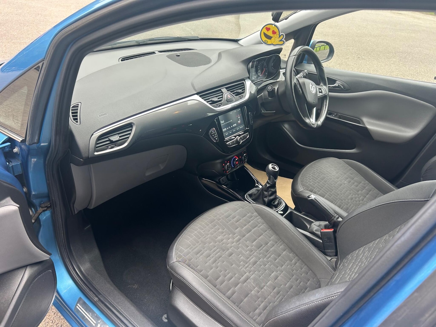 Used Vauxhall Corsa 2016 for sale - 76060978: Photo 9