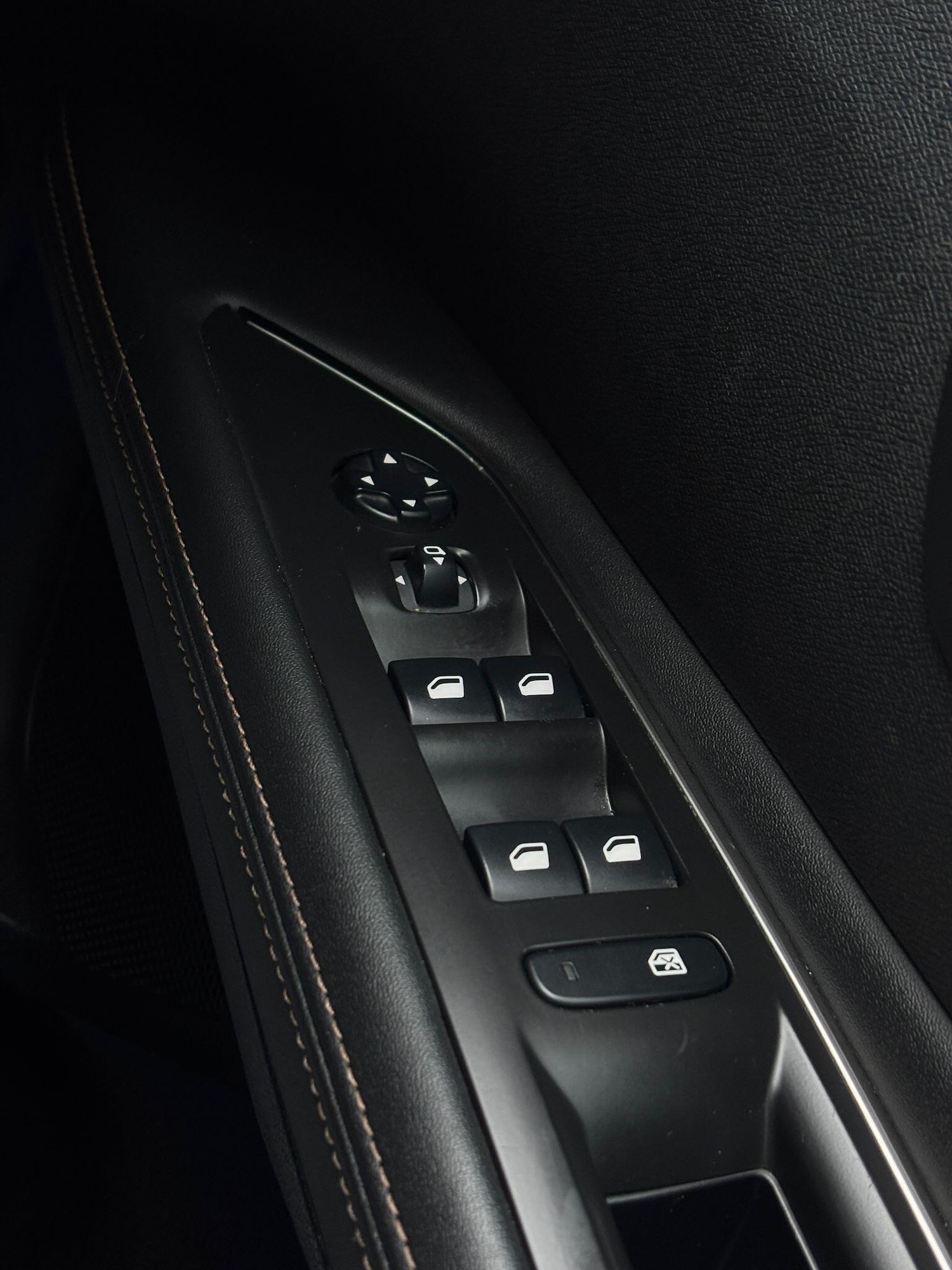 Used Peugeot 3008 2019 for sale - 78046996: Photo 16