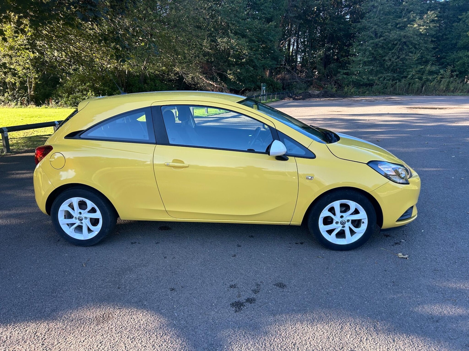 Used Vauxhall Corsa 2016 for sale - 77469397: Photo 4