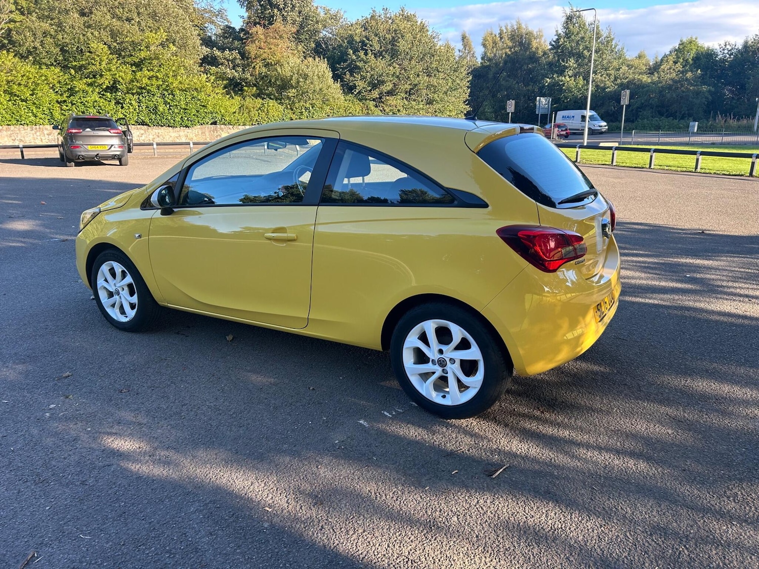 Used Vauxhall Corsa 2016 for sale - 77469397: Photo 9