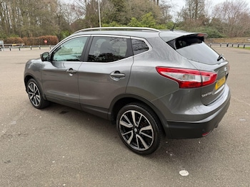 Used Nissan Qashqai 2017 for sale - 79613778: Photo