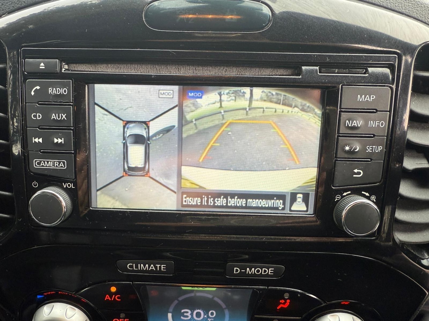 Used Nissan Juke 2015 for sale - 76538044: Photo 15