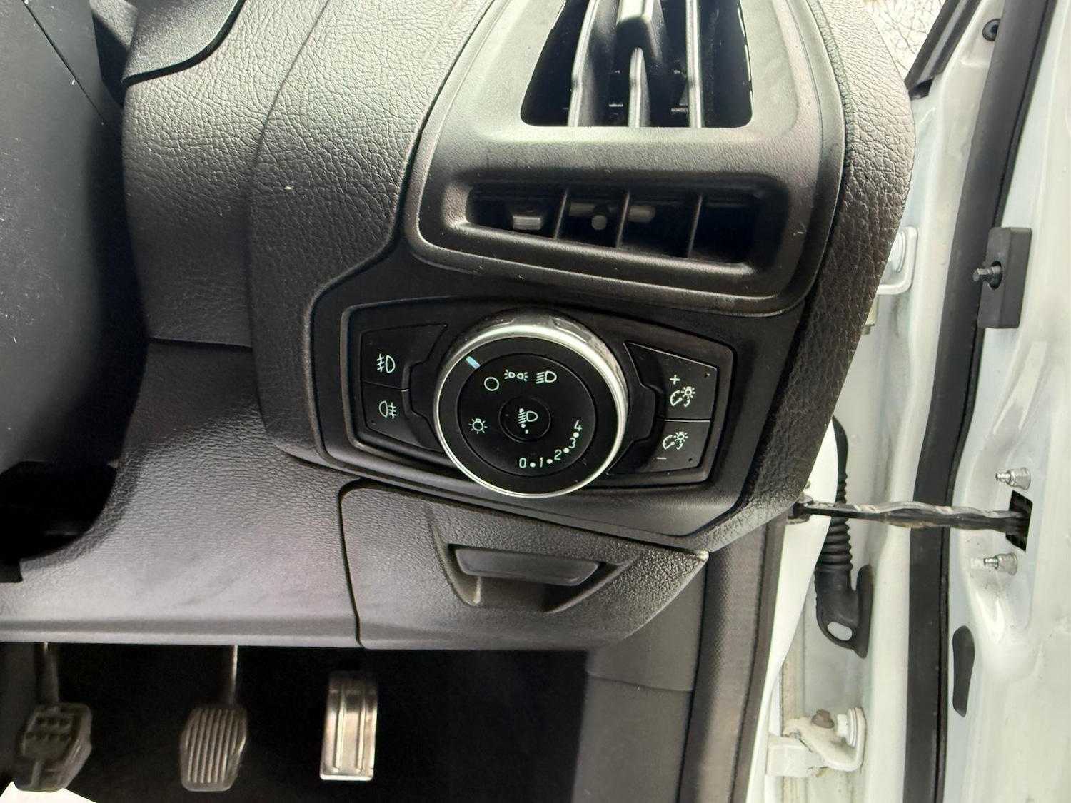 Used Ford Focus for sale - 78136236: Photo 16